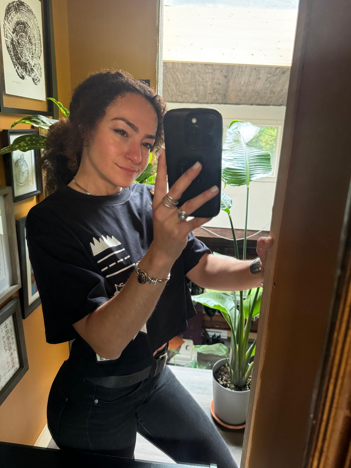 Schwarzwald // Women's Crop Tee